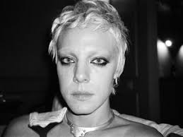 Нора Буш (Nora Bush)