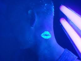 Hot Uv Lips Tattoo Picture Black Light Tattoo Glow Tattoo Uv Tattoo