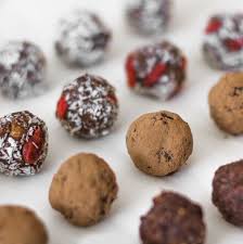 Boules D Energie Sans Cuisson La Vie Lc No Bake Energy Bites Heathly Snacks Food