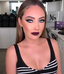 Happy 30th birthday to my beautiful model CHLOE ‼️ Thank you for always  allowing me to Glam your incredible face 🖤#melissasassinemakeup . . Liner:  Roller Liner @benefitaustralia . . LIPS: VAMP Liquid