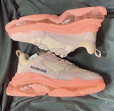 Pin By Sweatyshibe On Cazzhier Hype Shoes Fresh Shoes Sneakers