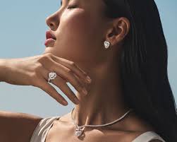 Bagues de Fiançailles, Alliances & Bijoux de Mariage