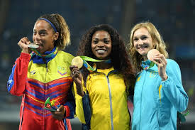 Ya lo hizo en londres 2012 y río 2016. Fotos Las Mejores Imagenes De Caterine Ibarguen Y Su Medalla De Oro El Universal Cartagena