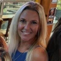 Melissa Hosford's Instagram, Twitter & Facebook