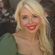 Kate Meade (@katiemeade)