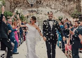 Saltar a los resultados de búsqueda principales. Los 10 Aspectos Que Tienes Que Tener En Cuenta Para Celebrar Una Boda De Lujo
