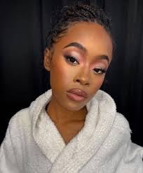 Earning that modeling fee... 🙂