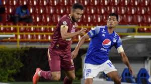 Incluso ese partido tuvo como gran ausente a fernando uribe. Yfdf0cb2tbjmam