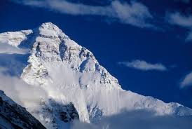 Condiţiile care clasifică o zonă drept „zona morţii se aplică everestului (altitudini de peste шаблон:dim). Ascension De L Everest Faut Il Arreter De Vendre Des Expeditions Commerciales