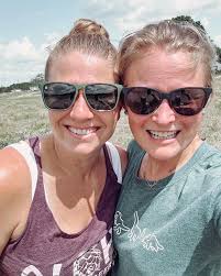 About 10 months ago I decided to take a hiatus from social media and let me  tell you, it was everything I needed and more. Life has been so full and so