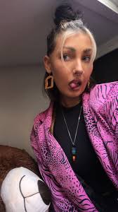 Therese Lemon (@theresesisk)