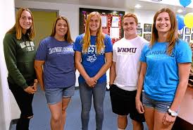 Glendora celebrates signing day with five athletes making college choices