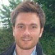 Efrain Carreon's Instagram, Twitter & Facebook