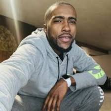 Stream Claude Banks music