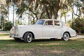 Home Callan S Classics In 2021 Classic Car Rental Luxury Car Rental Mustang Convertible