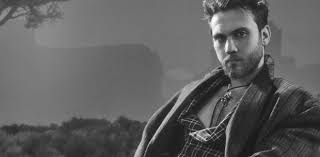 Aras bulut iynemli's full body measurements are 46 inch. Aras Bulut Iynemli Bu Aralar Kelime Manasiyla Odulden Odule Kosuyor Gayet Mutlu Bir Yuvanin Mensubu Iyi Aile Terbiyes Paylas Io Sosyal Yer Imleme Araci Haberlerin Ve Ilgincli Linklerin Paylasim Ortami