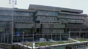 In particolare svolge i compiti di tesoreria dello stato per tutte le province della regione basilicata. Svuotano Le Casse Di 4 Comuni Lucani Arrestati Un Bancario E Tre Imprenditori Basilicata24