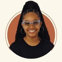 Sasha Rowe's Instagram, Twitter & Facebook