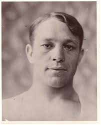 Loving our new @themaclifeofficial x @gymking tracksuits available now!  #coolandcomfy