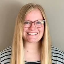 Mandy Snyder's Instagram, Twitter & Facebook