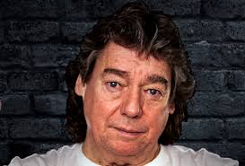 Former IRON MAIDEN Guitarist DENNIS STRATTON Reacts To ROCK AND ROLL HALL  OF FAME Nomination: It's 'Very Exciting'