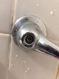 Open the faucet to drain any excess water. How To Remove A Stripped Set Screw On A Moen Bathtub Faucet Handle Trying To Replace Cartridge Due To Leak Plumbing