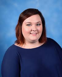 Amber Mcelveen's Instagram, Twitter & Facebook