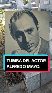 Alfredo Fernández Martínez, conocido artísticamente como Alfredo Mayo,  (Barcelona, 17 de mayo de 1911-Palma de Mallorca, 19 de mayo de 1985) fue  un actor español. #cineespañol #actor #cementerio ...