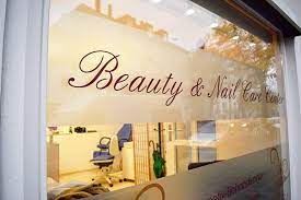 Liebe kundinnen, lieber kunde, herzlich willkommen auf unserer webseite! Beauty Nail Care Center In Nurnberg Ihr Profi Fur Kosmetik