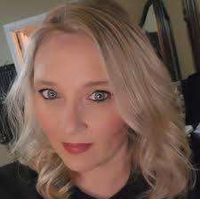 Who can construct a metal building in Texarkana?