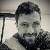 Wanda Metzger's Instagram, Twitter & Facebook