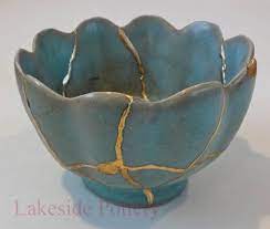 It S Called Kintsugi Which Means Golden Joinery Or Golden Repair Kintsugi Art Kintsugi Broken Pottery