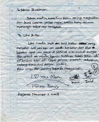 Percaya atau tidak, keteguhanmu pada hari ini merupakan pesan kehormatan yang disampakan pada orang lain tanpa ada kata. Surat Cinta Untuk Kakak Osis Kompasiana Com