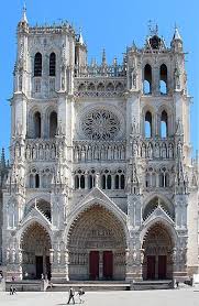 Pin By Ulrike Guenther On Cathedrals And Churches Gothic Cathedrals Amiens Cathedral