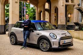 We did not find results for: Mini Cooper Se 2021 Test Was Das E Auto Jetzt Besser Kann Speed Heads