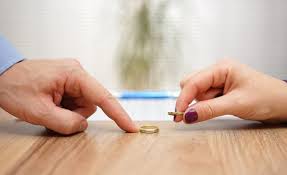 1 mai — ziua muncii. Concediu PlÄtit DacÄ DivorÅ£ezi Cate Zile Libere Pot Primi Cei Care Se Despart Eveniment Tribuna