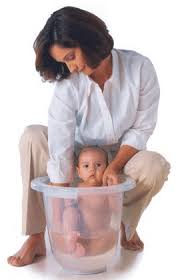 The evolution of the (ofurô) hot tub style for babies! The Original Tummy Tub Natural Womb Shaped Infant Tub