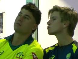 Watch: Adam Zampa and Marcus Stoinis get all cozy during Australia's game  with Pakistan