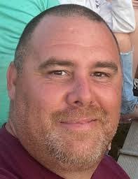 Callie Gentry's Instagram, Twitter & Facebook