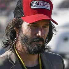 Pin By Joyce Slovak On Mmmm Keanu Keanu Reeves Keanu Charles Reeves Iconic Movies