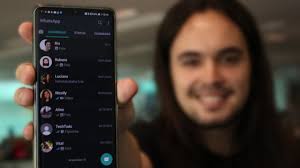 De cualquier manera, aquí te explicaremos cómo activar el modo oscuro de facebook, tanto en ios como en android. Whatsapp Lanca Modo Escuro Para Android E Iphone Ios Clic Camaqua