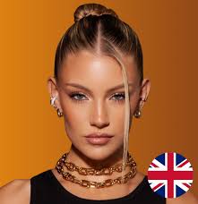 Lily Rowland's Instagram, Twitter & Facebook