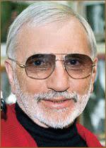 Виктор мережко родился в 1937 году на хуторе ольгинфельд александровского района ростовской области. Viktor Merezhko Scenarist Rezhissyor Prodyuser Aktyor Biografiya Rossijskie Aktyory Kino Teatr Ru