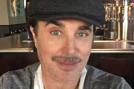 Così giovanni scialpi ha raccontato in esclusiva al settimanale chi le emozioni provate dopo essersi unito in matrimonio a new york con il compagno. Chi E Shalpy Il Cantante Giovanni Scialpi Vita Privata E Curiosita