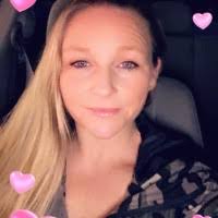 Kelly Rispoli's Instagram, Twitter & Facebook