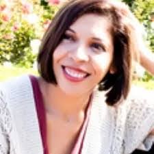 Nidia Moran's Instagram, Twitter & Facebook