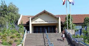 Apoyo a todos los profesores de chile por su labor. Profesora Del The Mayflower School Fue Despedida Del Colegio Tras Filtracion De Audio De Whatsapp The Times En Espanol