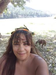 Do people still pull over for funeral processions?