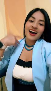 Meeting Sary: A Humble Princess