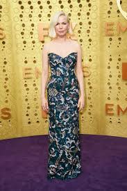 Last Night Was Emmys Night These Are The Best Dressed Celebrities On The Red Carpet Nice Dresses Red Carpet Fashion Red Carpet Looks